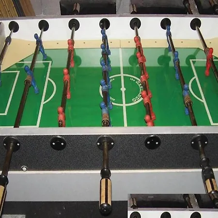 Roomy In With Pond Apartment