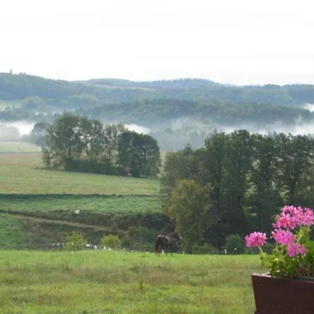 شقة Roomy In With Pond *