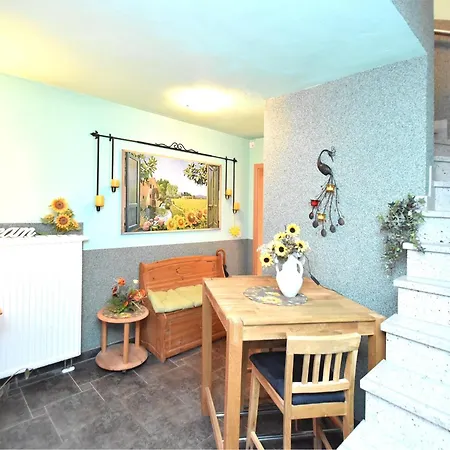 Roomy In With Pond Lichtenhain (Sebnitz)