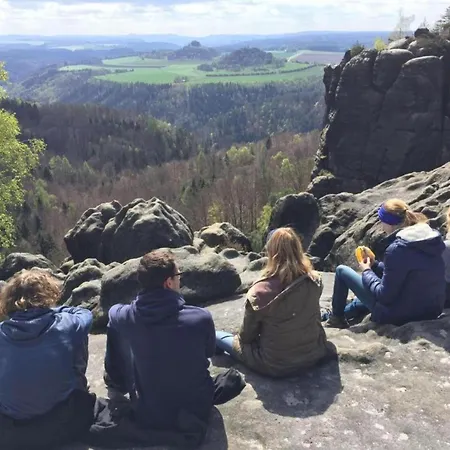 Mit Teich In Apartamento Lichtenhain (Sebnitz)